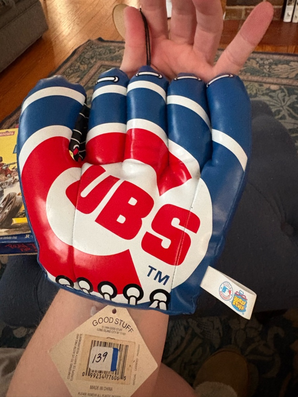 Good Stuff Chicago Cubs MLB Stuffed Glove Plush Blue Red White 2000 Licensed